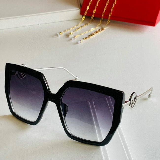 Fendi Sunglasses AAA+ ID:20220420-817